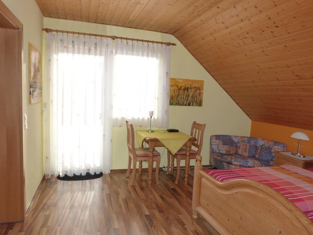 Gaestehaus Moni Jaeger Weyher Εξωτερικό φωτογραφία